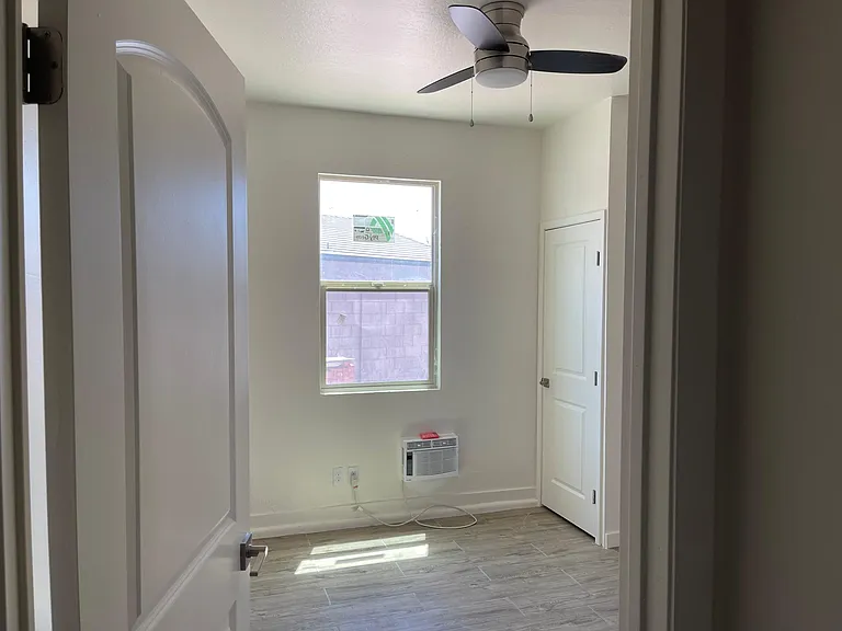 7208 N 124th Ln — Photo 18