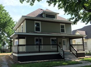 2309 Prairie Ave, Mattoon, IL 61938