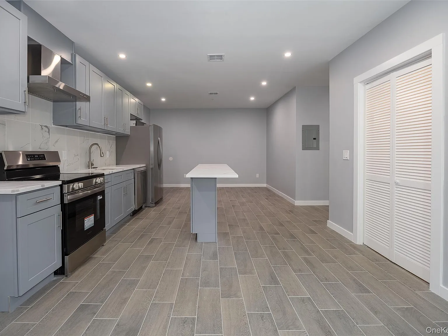 1 bed, 1.0 bath, 850 sqft, $2,200 — Photo 4