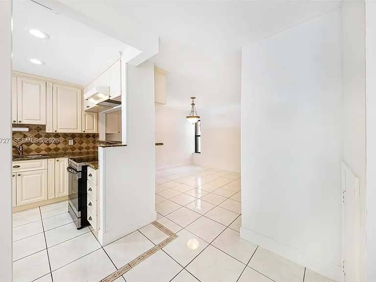 15157 SW 95th St — Photo 20