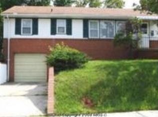 5901 Longfellow St, Riverdale, MD 20737