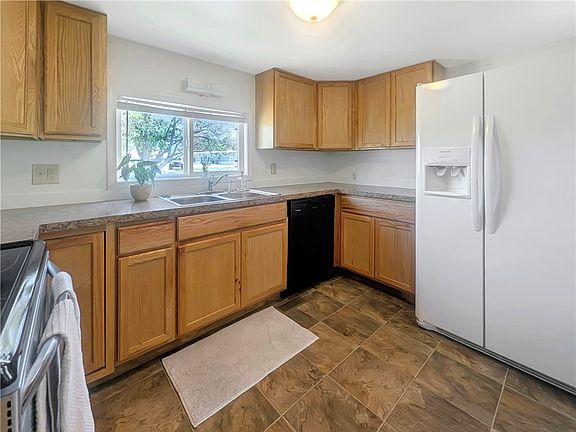4th image of 1803 Highway 87 E #30