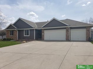 7022 S 167th St, Omaha, NE 68136
