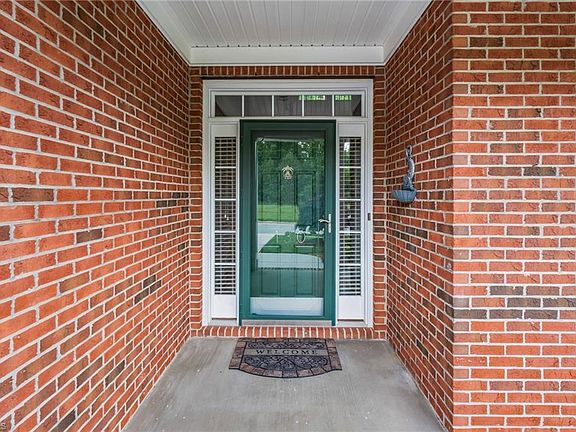 5th image of 130 Heritage Hill Dr