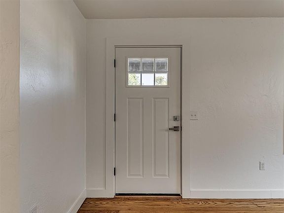 5th image of 2410 NW 32nd St