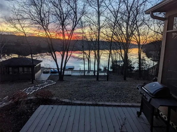 14 Timber Lake Rd, Lane, KS 66042