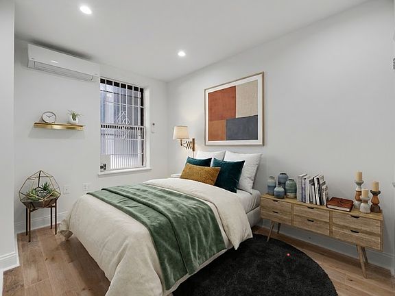 2nd image of 205 E 60th St APT 4