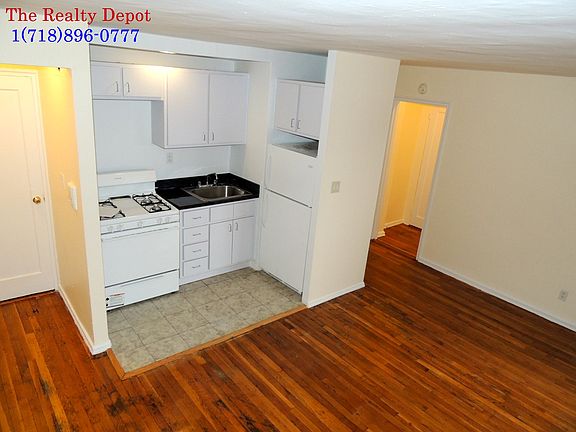 2nd image of 18830 87th Dr #3/K