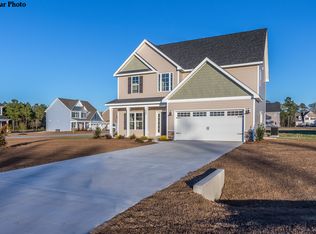 697 Aria Ln, Hubert, NC 28539