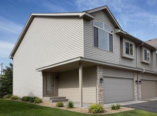 1120 Bristol Ln, Farmington, MN 55024