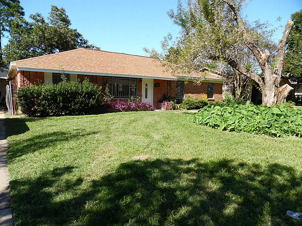 1st image of 7123 Heron Dr