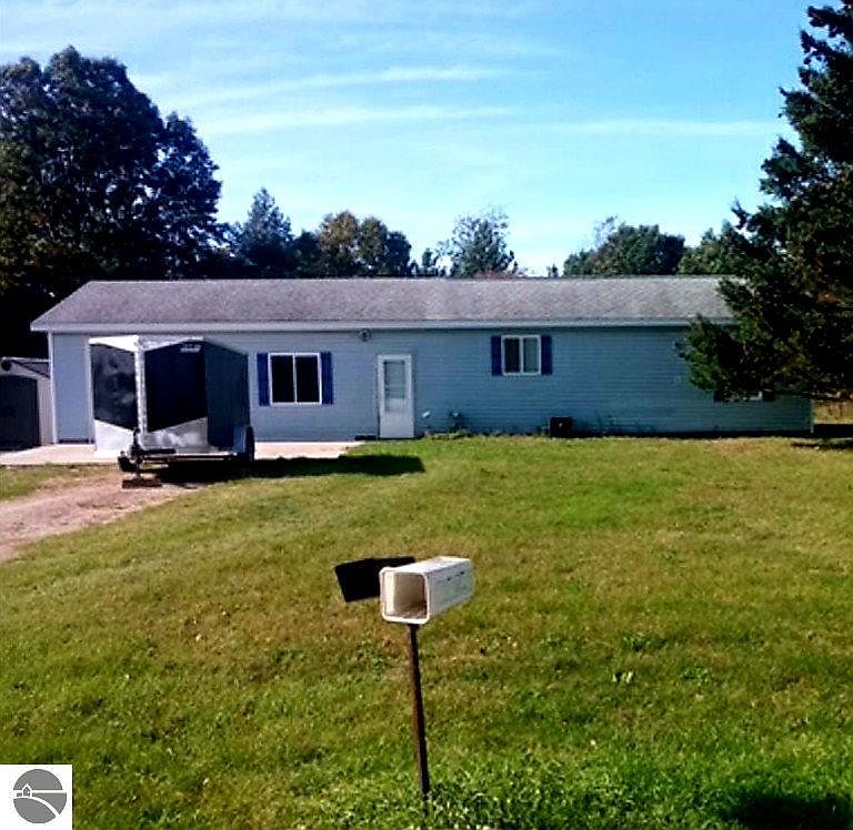 260 Gilbert St, Mecosta, MI 49332 Zillow