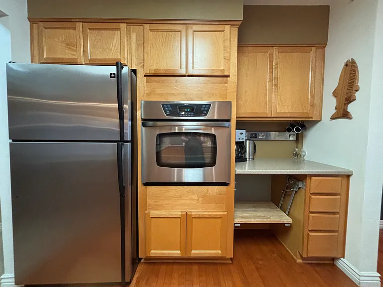 221 N Bay Ln #2 — Photo 14