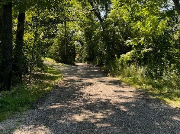 535 Oakdale St, Milford, MI 48380