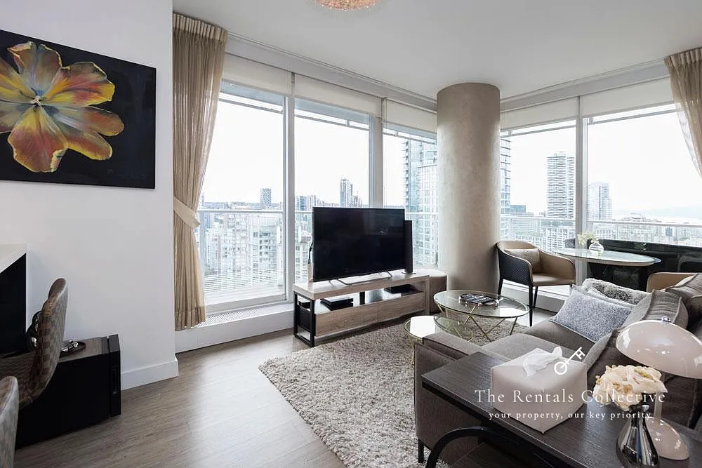 2 bed, 1000 sqft, $5,750 — Photo 1