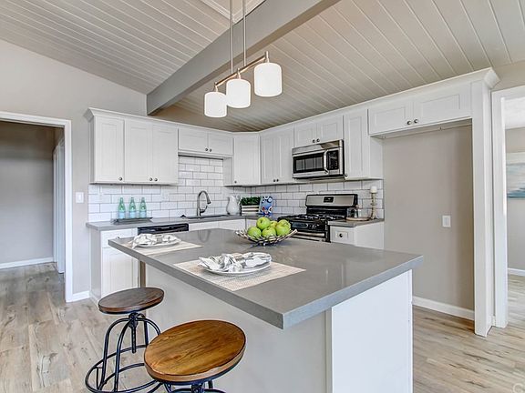 4th image of 35470 Avenue H