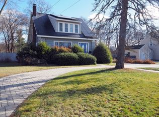 637 Pleasant St, Weymouth, MA 02189