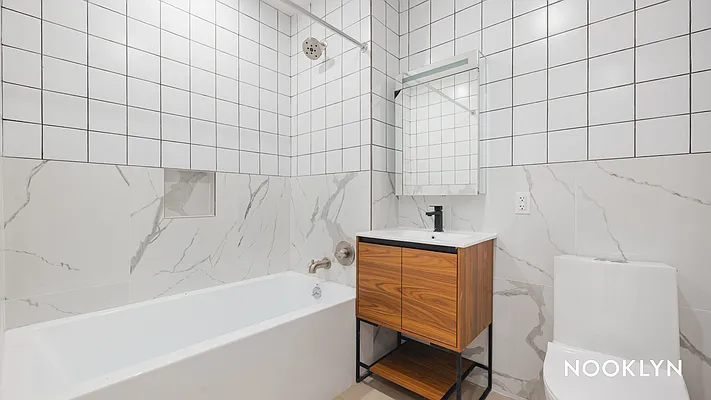 Rented by Nooklyn NYC LLC | media 45