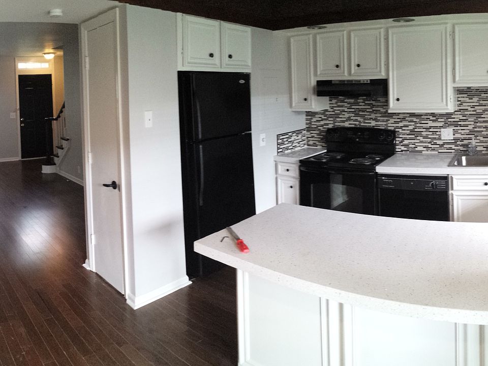 2nd image of 5025 Hillsboro Pike APT 11F