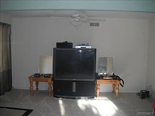 3rd image of 23939 Gilmore St