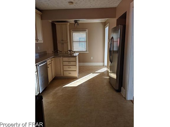 4th image of 205 Cochran Ave
