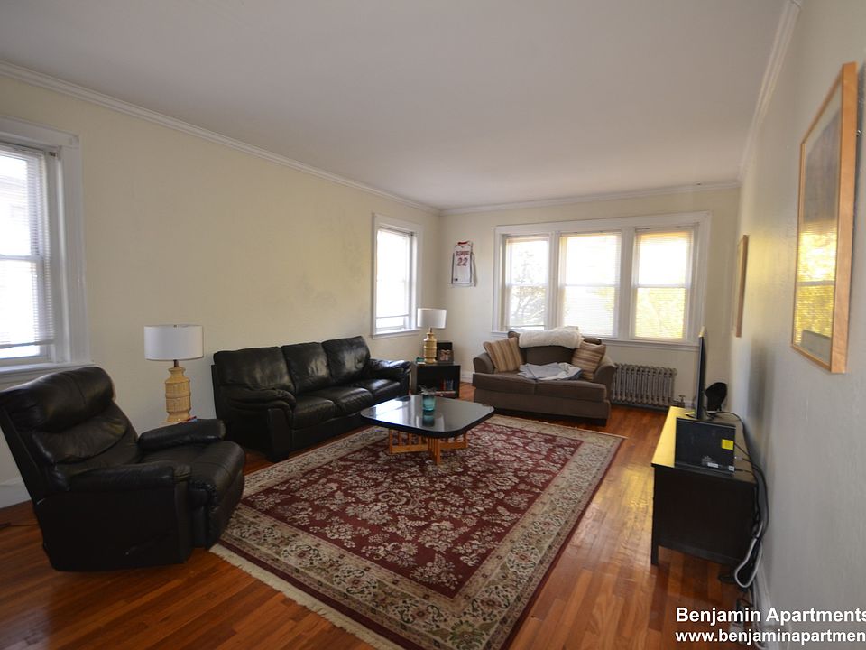 1st image of 2039-2045 Commonwealth Ave #5