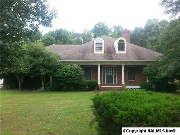 602 Excel Cir SE, Brownsboro, AL 35741