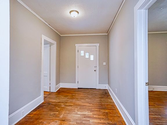 2nd image of 750 Fulton Ave