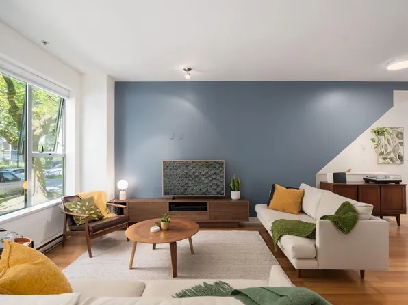 3088 Quebec St, Vancouver, BC V5T 3B1