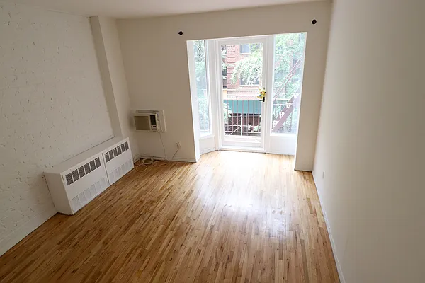 Rented by Corcoran | media 9