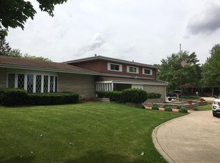 300 S Jacobsen Dr, Thomasboro, IL 61878