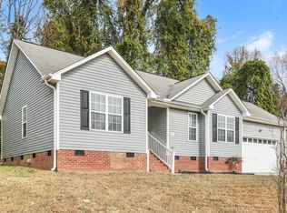 4011 Mountainridge Dr, Greensboro, NC 27401