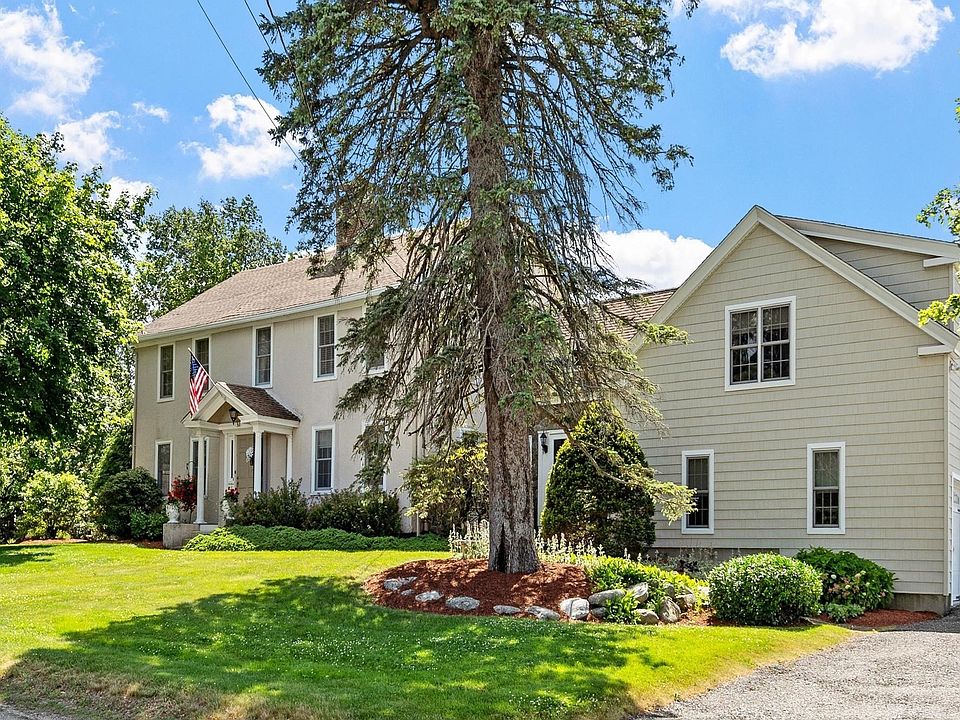 1st image of 32 Osgood Rd