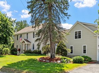 32 Osgood Rd, Sterling, MA 01564
