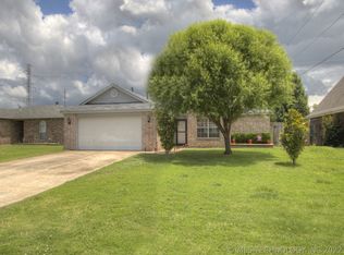 9825 N 43rd East Ave, Sperry, OK 74073