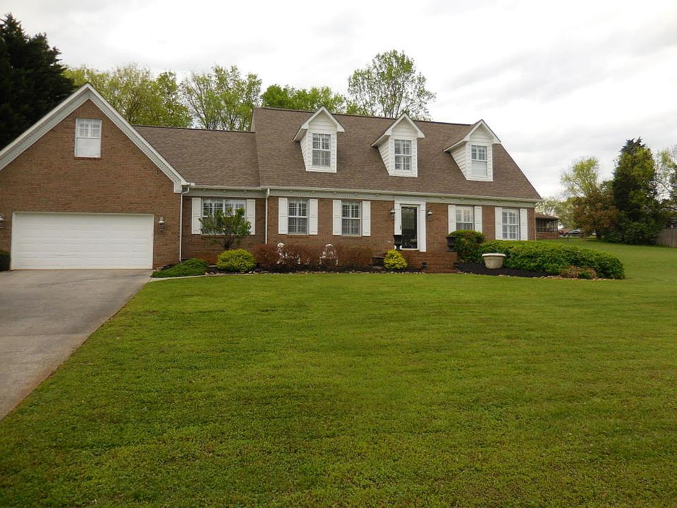1st image of 1725 Westcliff Dr