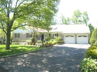 55 Windingwood Rd N, Rye Brook, NY 10573