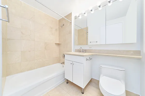 Rented by Living New York | media 16