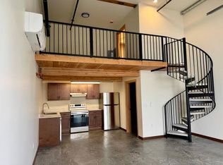 2550 NE Sandy Blvd #6703633, Portland, OR 97232