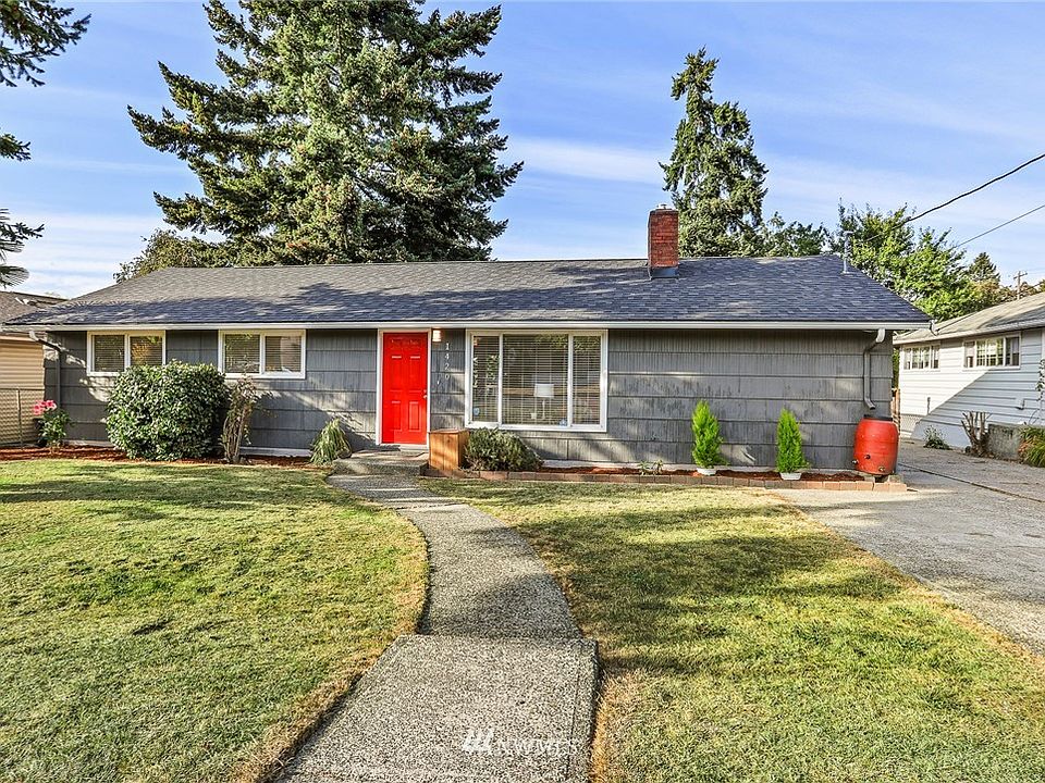 Welcome to this move in ready home.