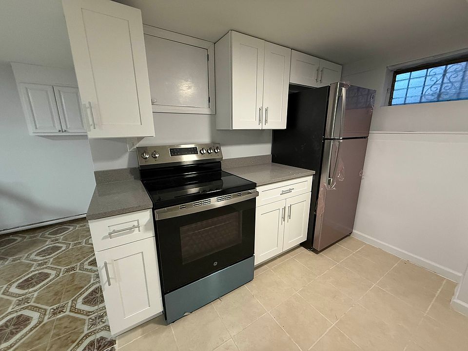 1st image of 37-04 21st Ave #1