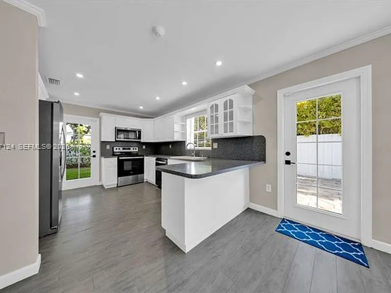 11351 SW 63rd Ter — Photo 27