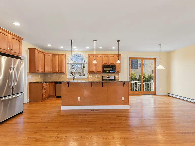 243 Knollwood Ave #1 — Photo 10