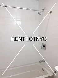 Rented by Weissman Realty