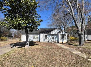 103 E Victory St, Star City, AR 71667