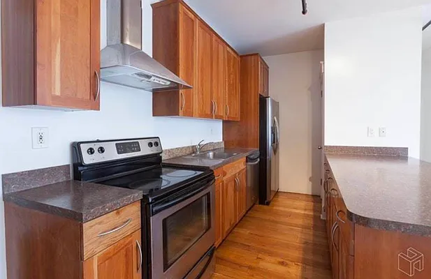 Rented by Compass | media 13