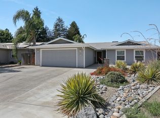 2101 S Peppertree St, Visalia, CA 93277