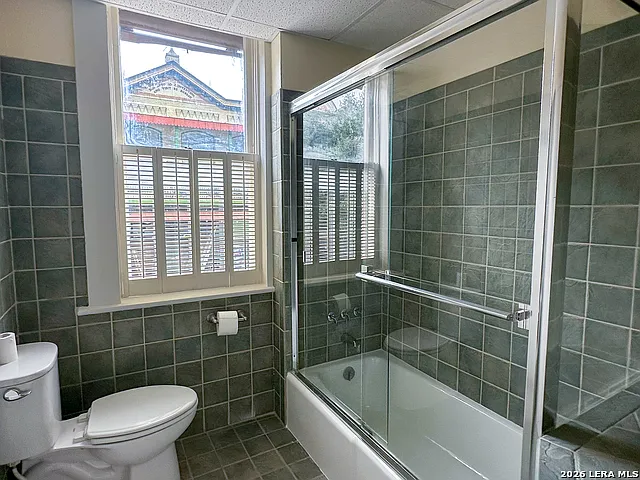 245 Losoya St — Photo 21