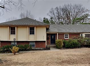 11731 Wornall Rd, Kansas City, MO 64114