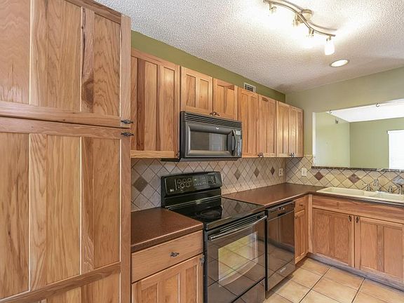 3rd image of 4278 Cabretta Dr SE